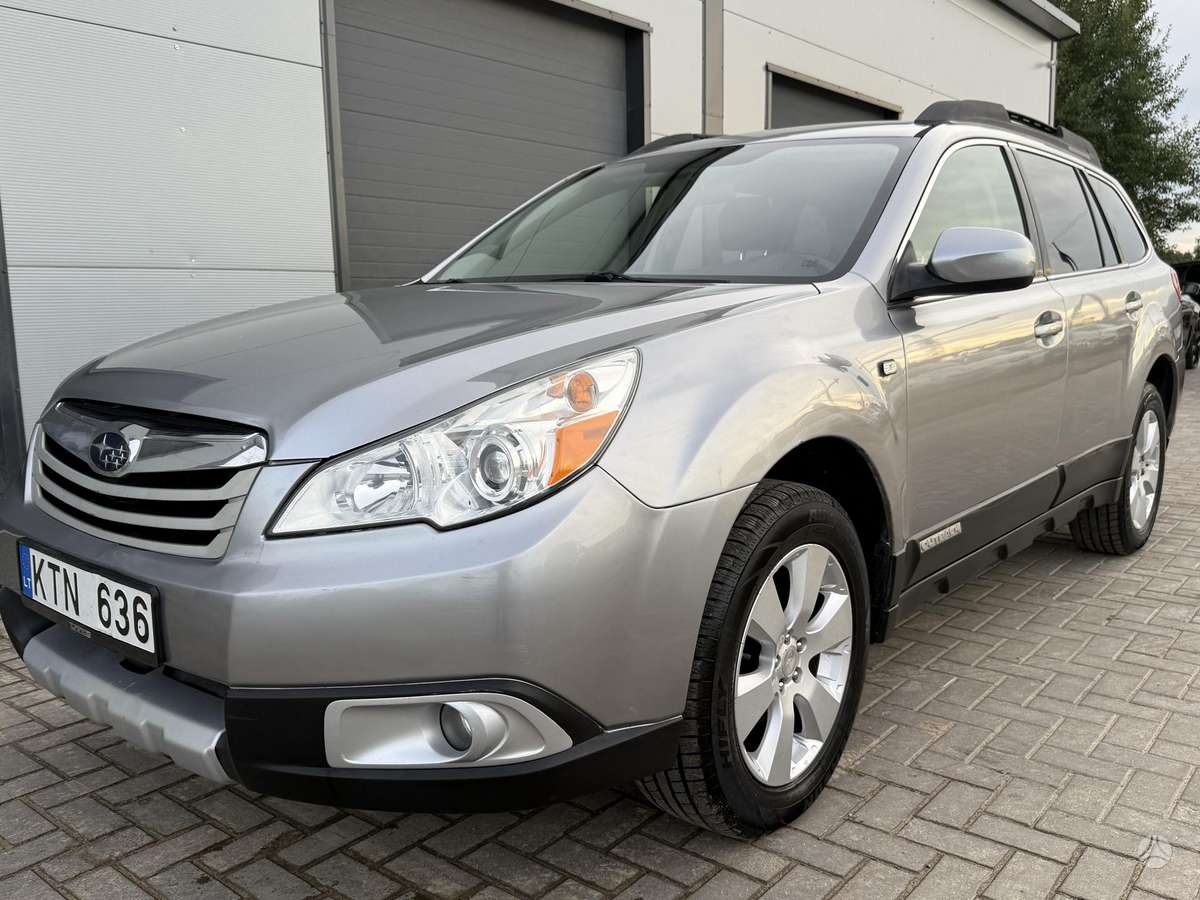 Subaru Outback, 2010