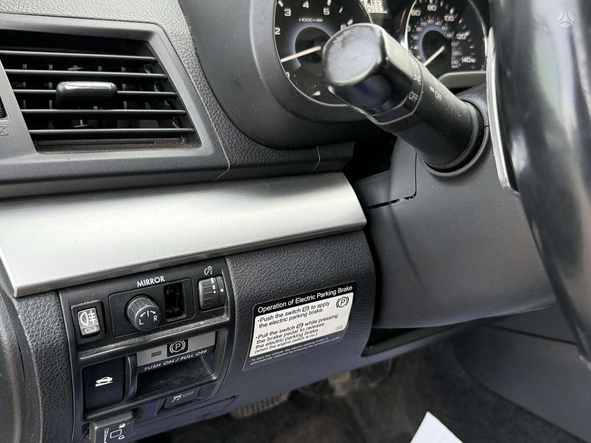 Subaru Outback 2010 — photo 15