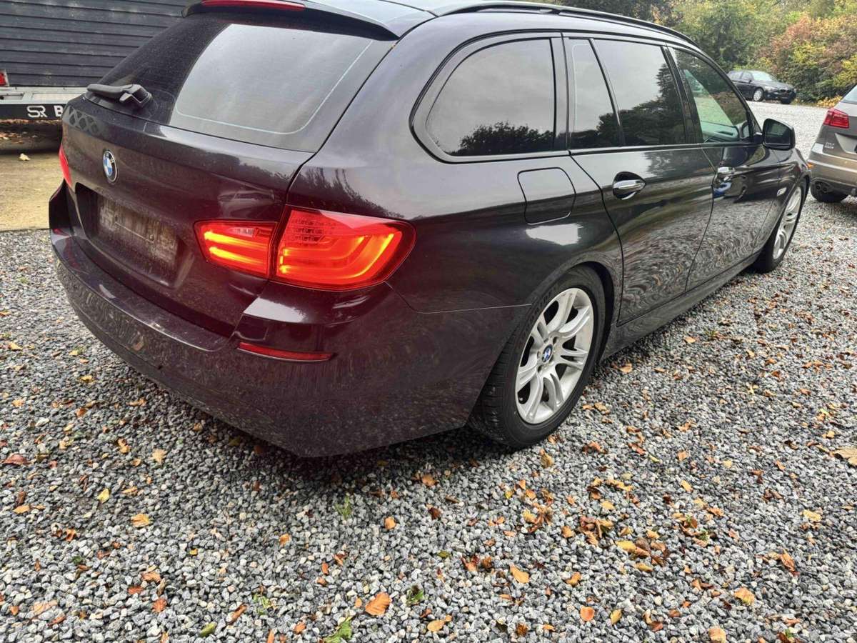 BMW 520 2013 — двигун 1995 cm³, 184 HP (135kW)