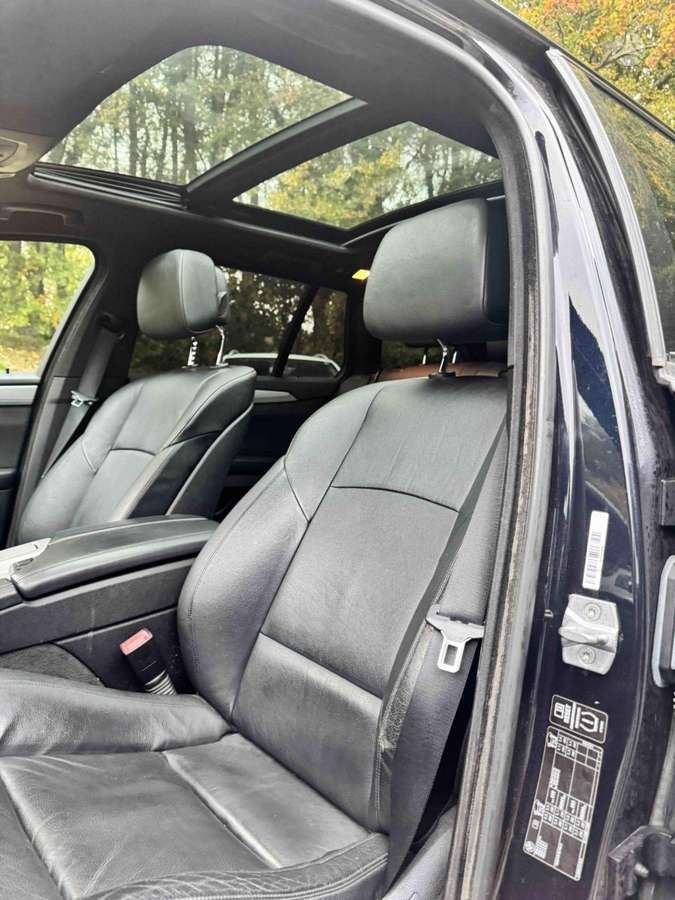 BMW 520 2013 — фото 8