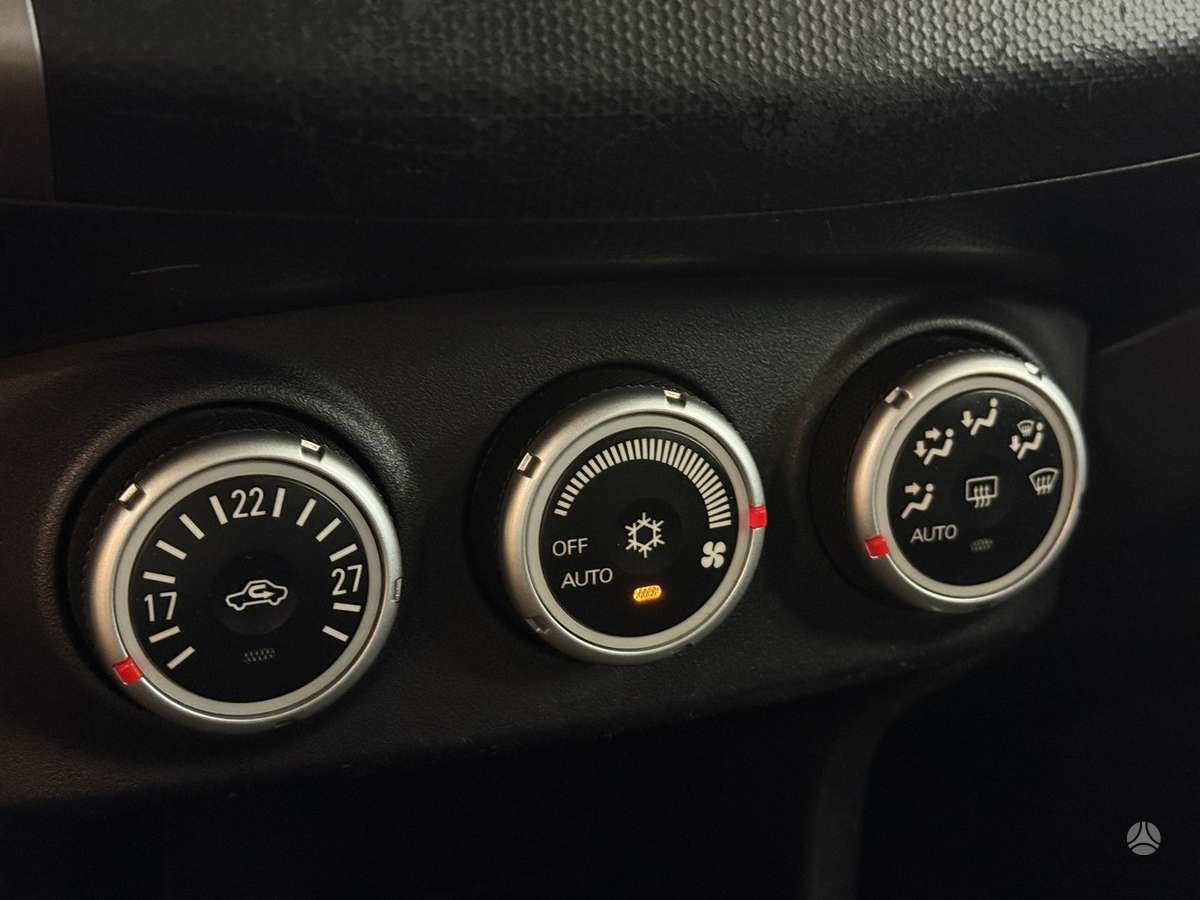 Citroen C-Crosser 2009 — photo 16