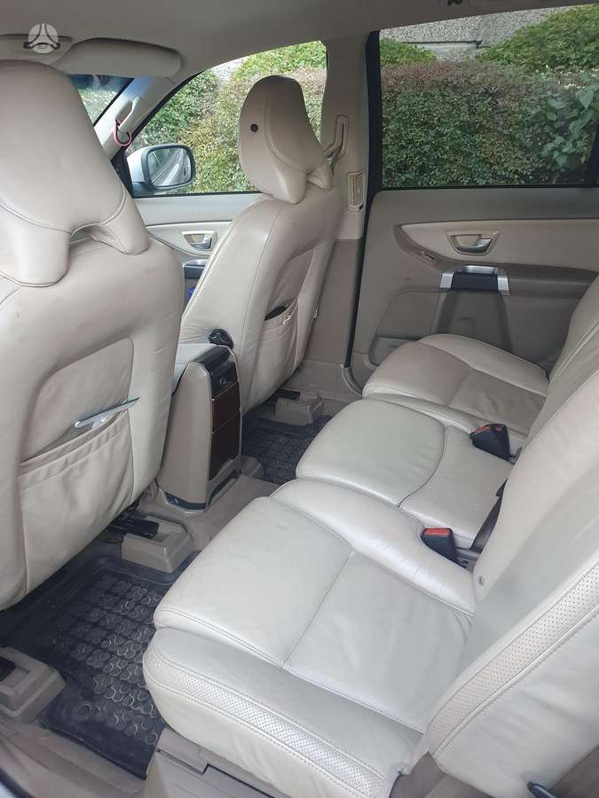 Volvo XC90 2008 — photo 9