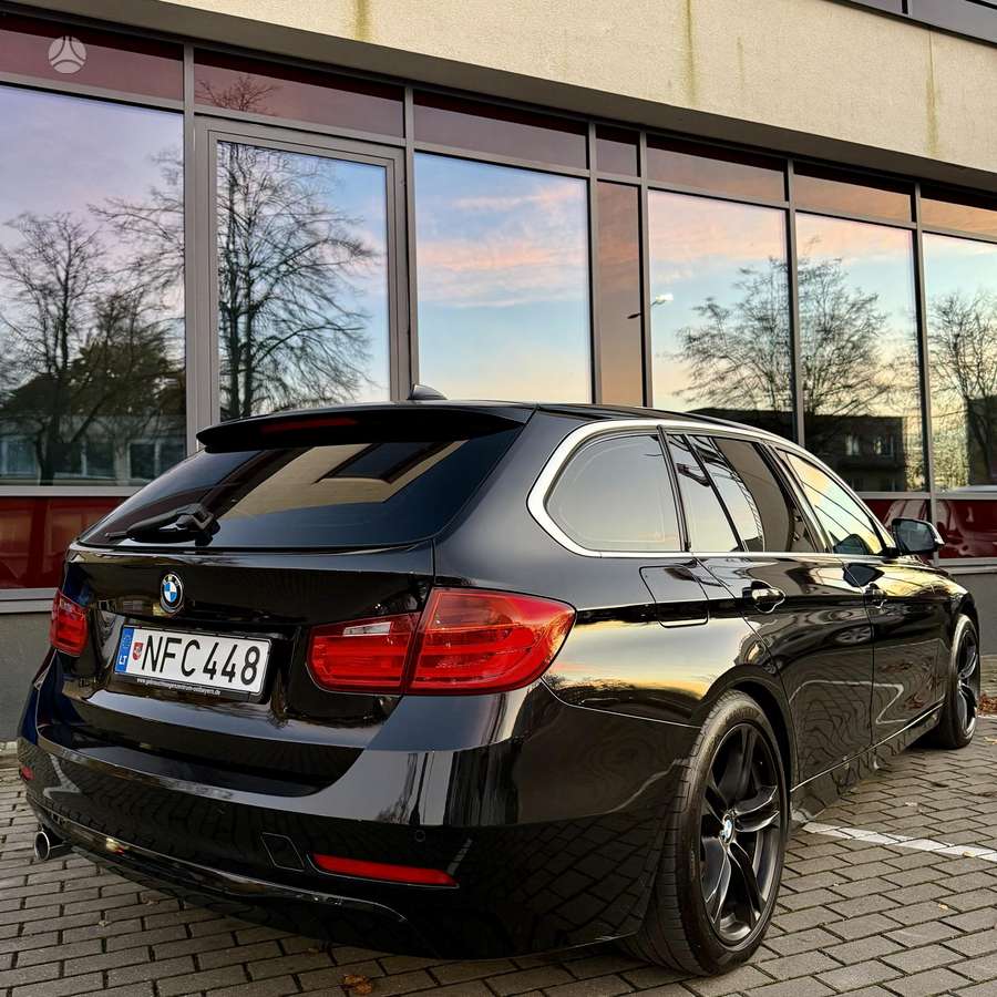 BMW 318 2013 — photo 11