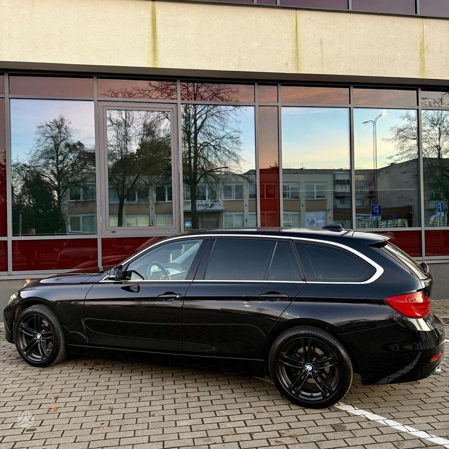 BMW 318 2013 — photo 8