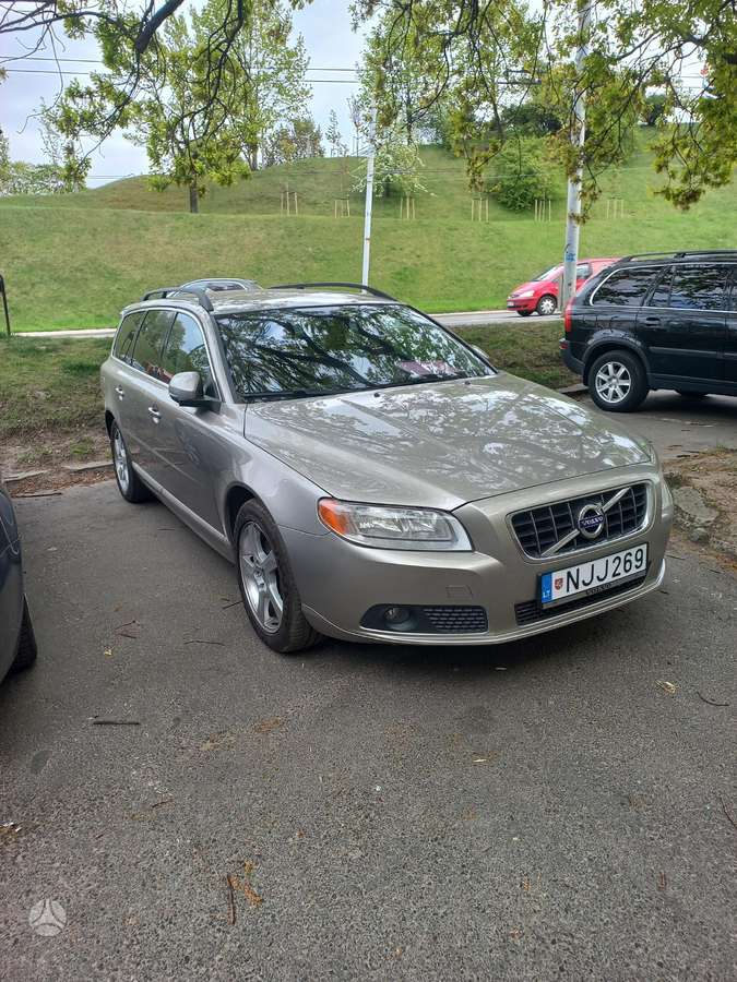 Volvo V70 2012 — vehicle for AFU Ukraine