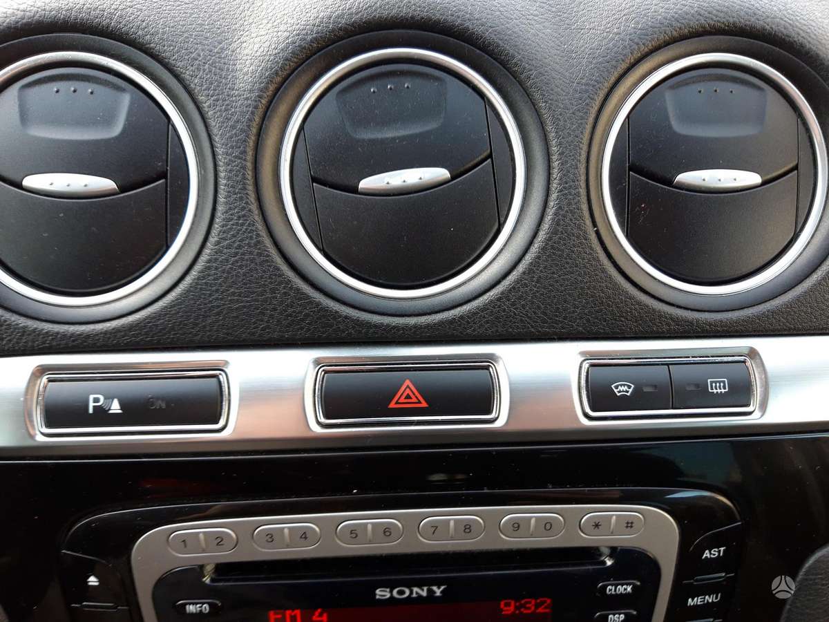Ford S-MAX 2013 — фото 23