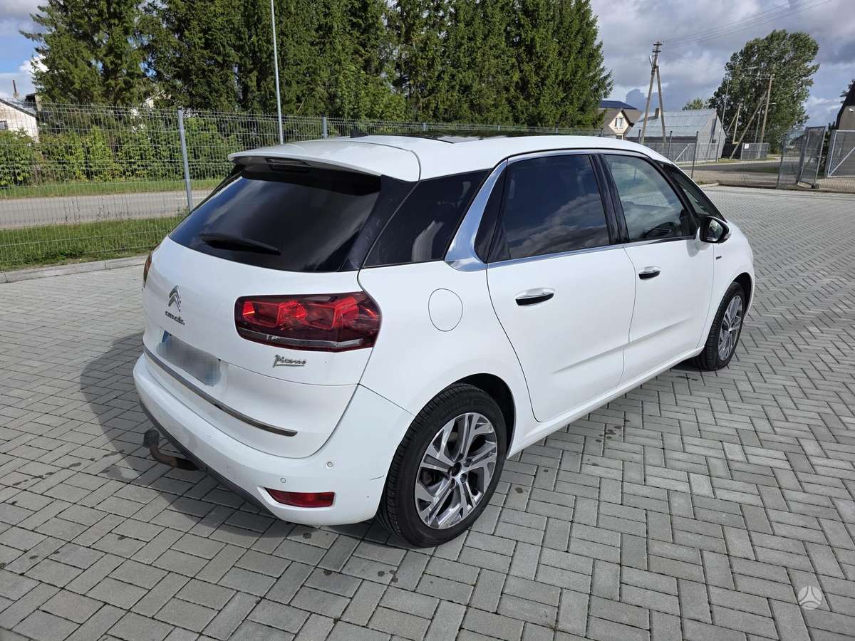 Citroen C4 2015 — фото 5