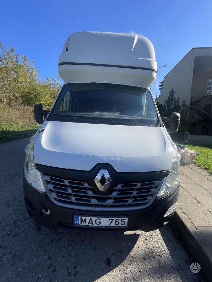 Renault Master 2015 — вигляд ззаду