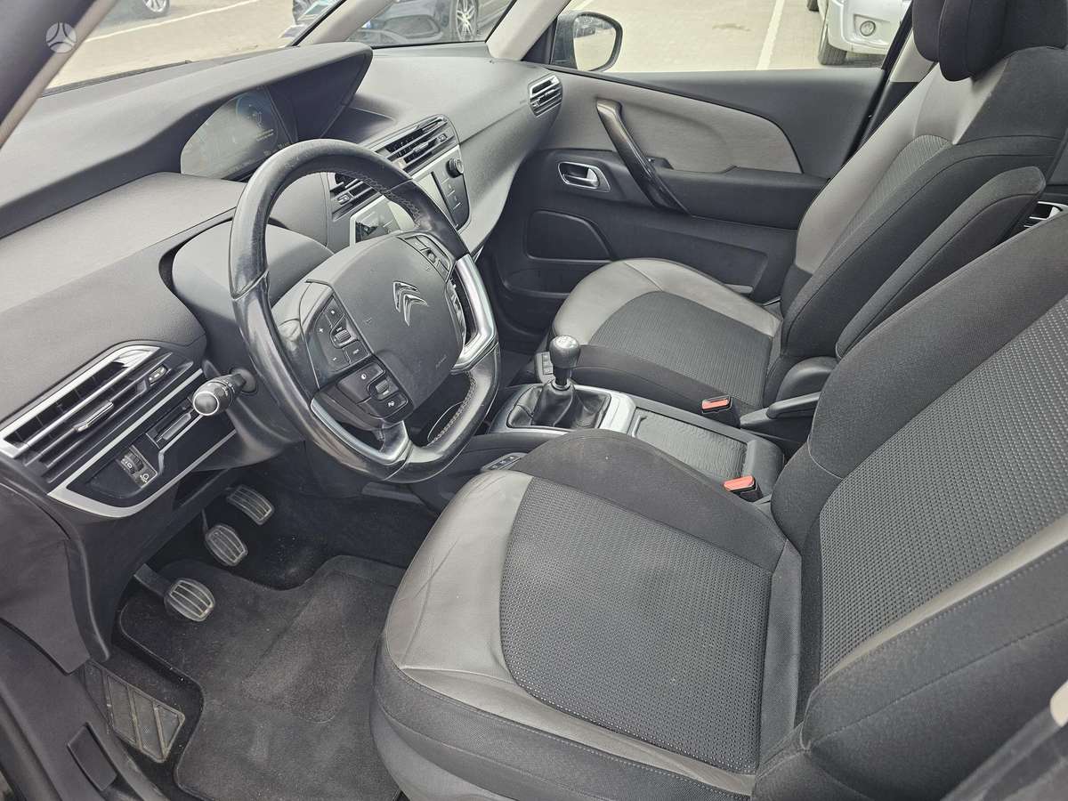 Citroen C4 2014 — photo 10
