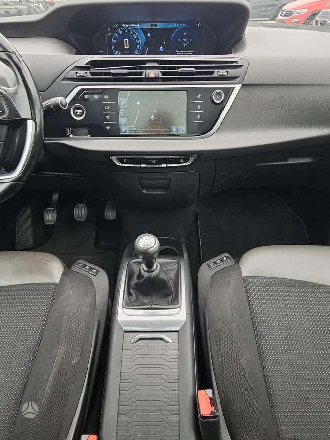 Citroen C4 2014 — photo 14