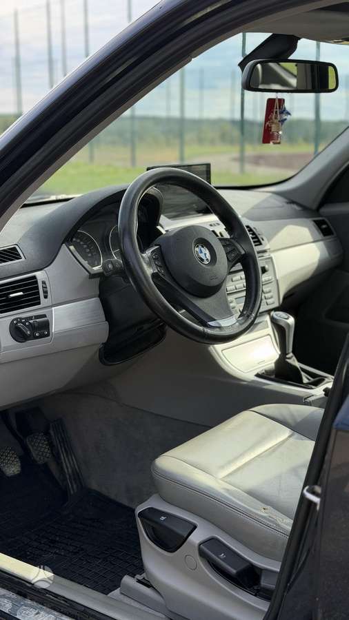 BMW X3 2008 — photo 7