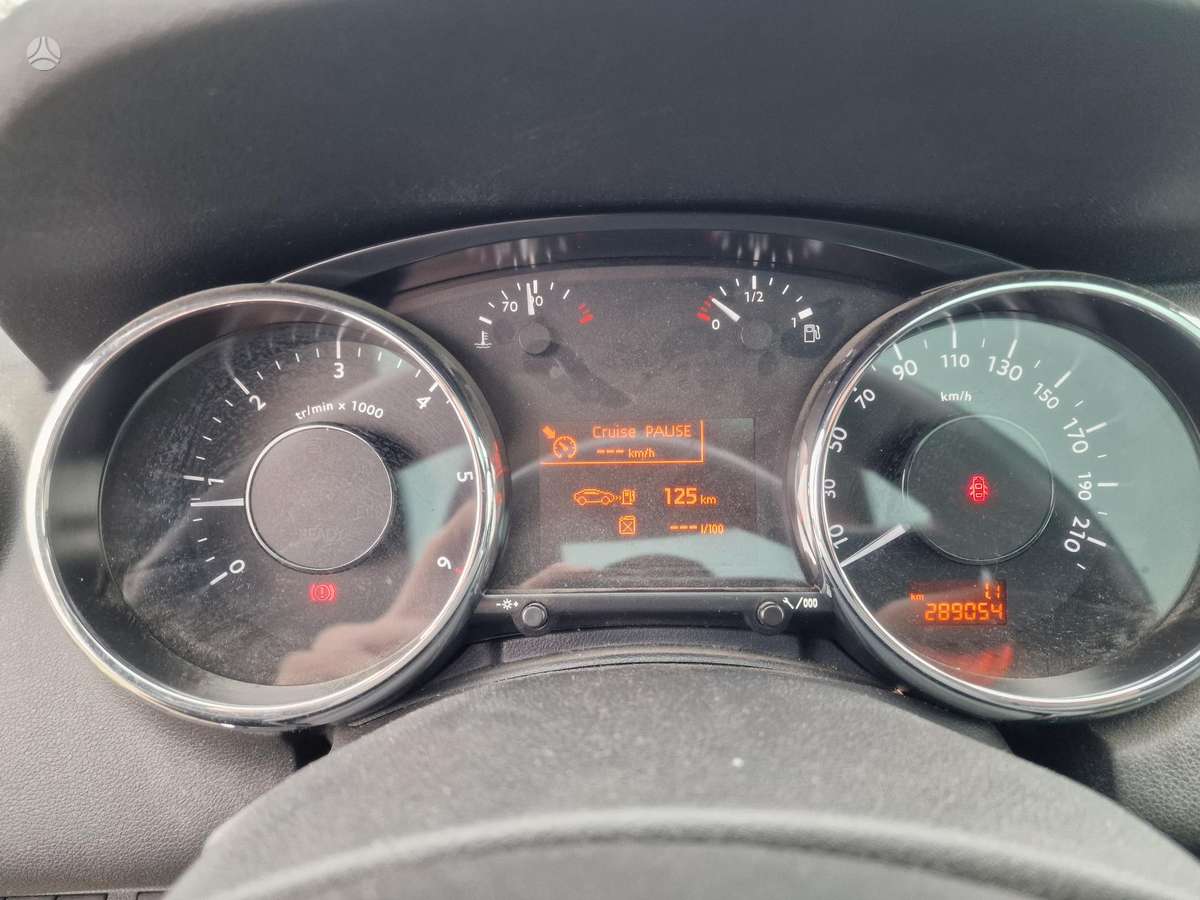 Peugeot 5008 2015 — photo 15