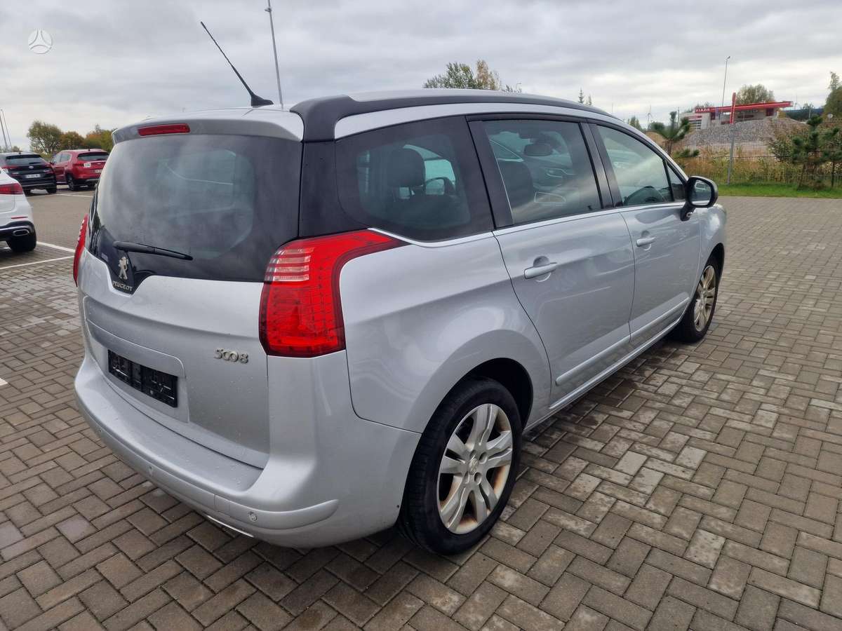 Peugeot 5008 2015 — photo 5