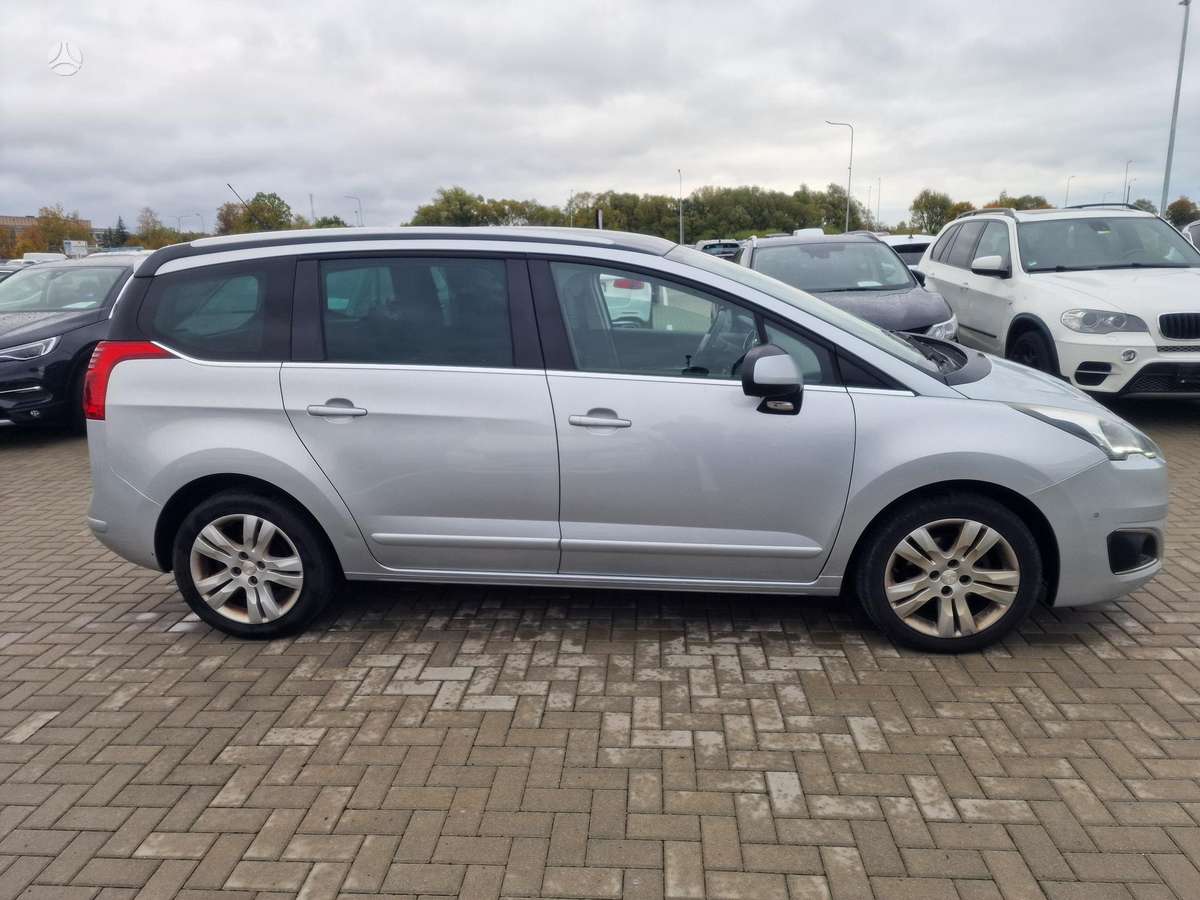 Peugeot 5008 2015 — photo 6