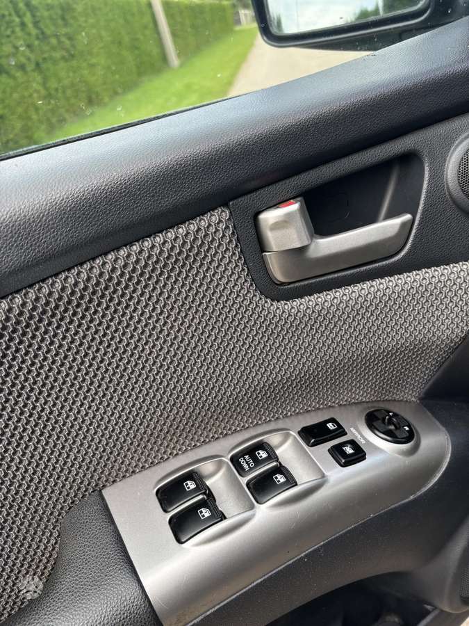 Kia Sportage 2009 — photo 13