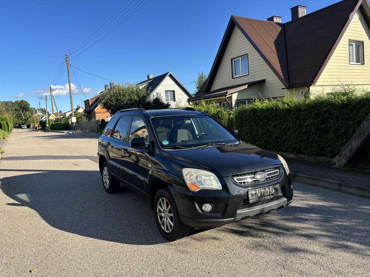 Kia Sportage 2009 — engine 1991 cm³, 150 HP (110kW)