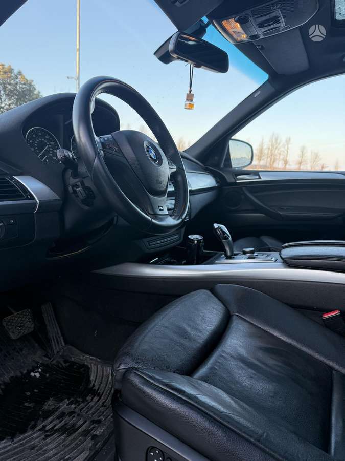 BMW X5 2008 — photo 6