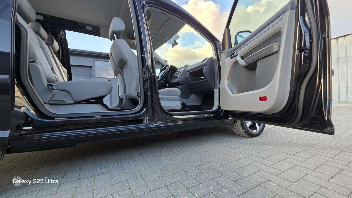 Volkswagen Caddy 2010 — photo 15