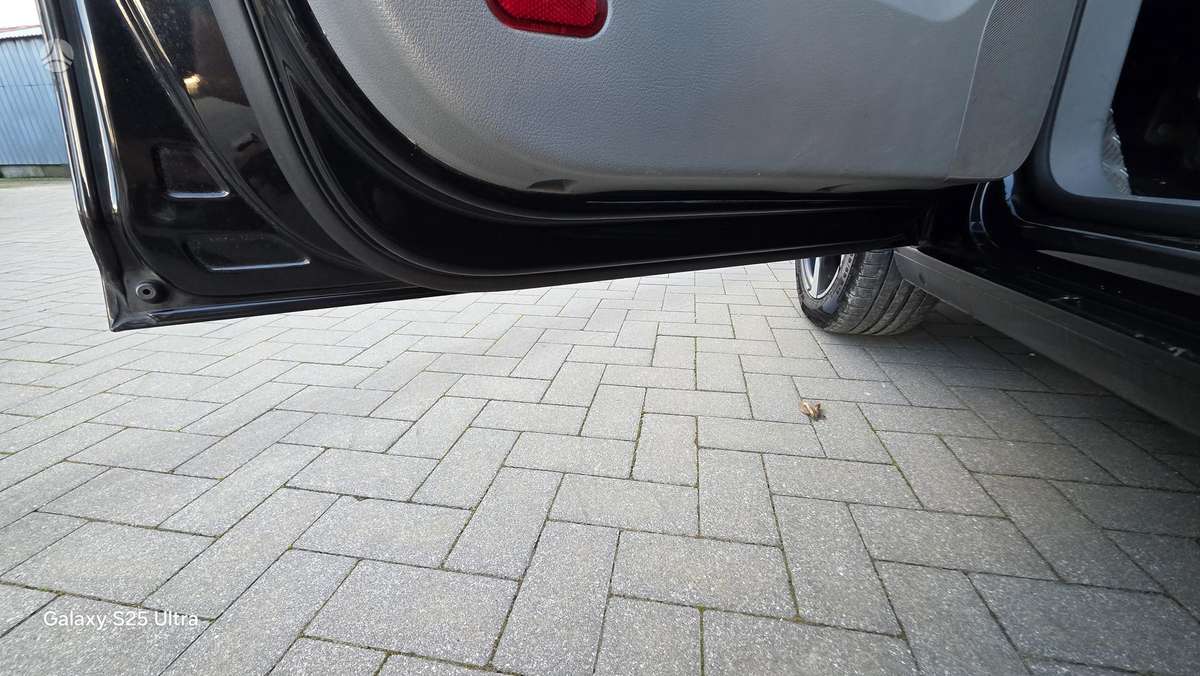 Volkswagen Caddy 2010 — photo 22