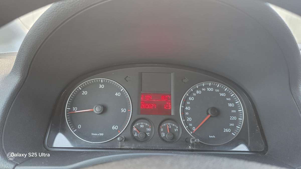 Volkswagen Caddy 2010 — photo 51