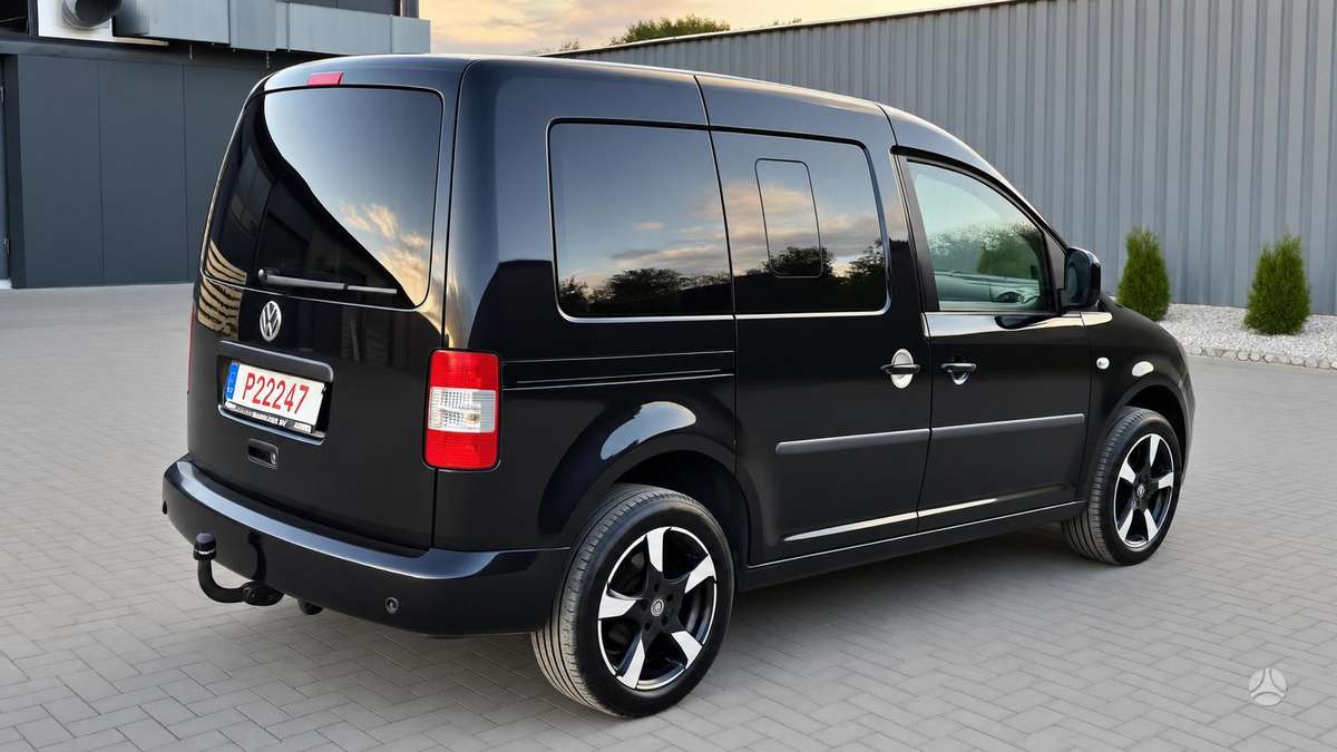 Volkswagen Caddy 2010 — photo 6
