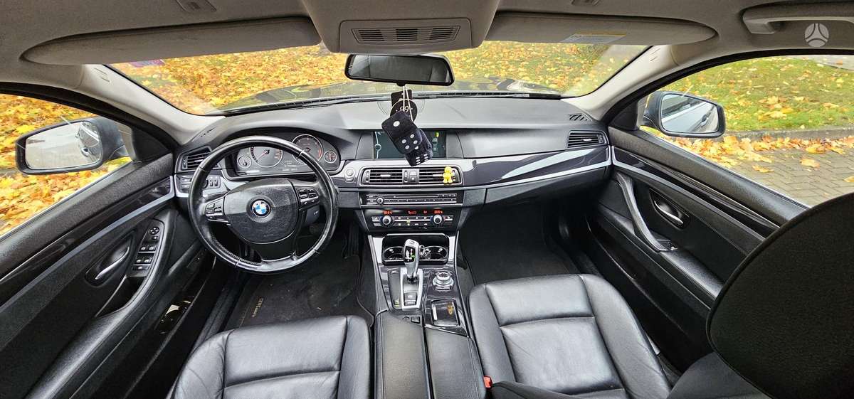 BMW 520 2011 — фото 22