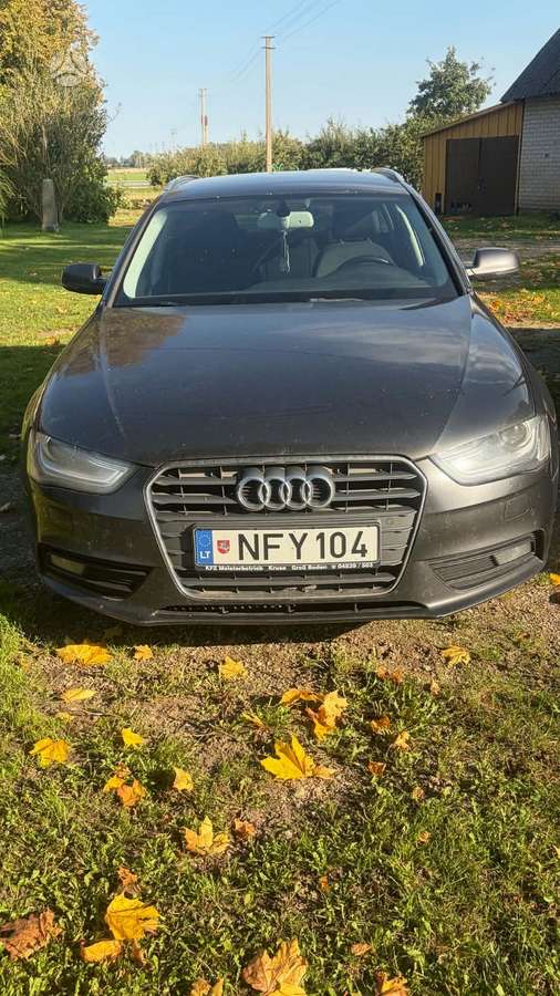 Audi A4 2012 — photo 7