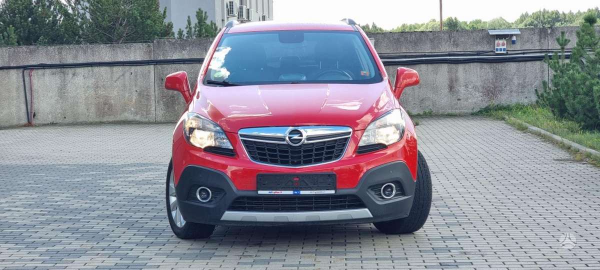 Opel Mokka 2015 — вигляд ззаду