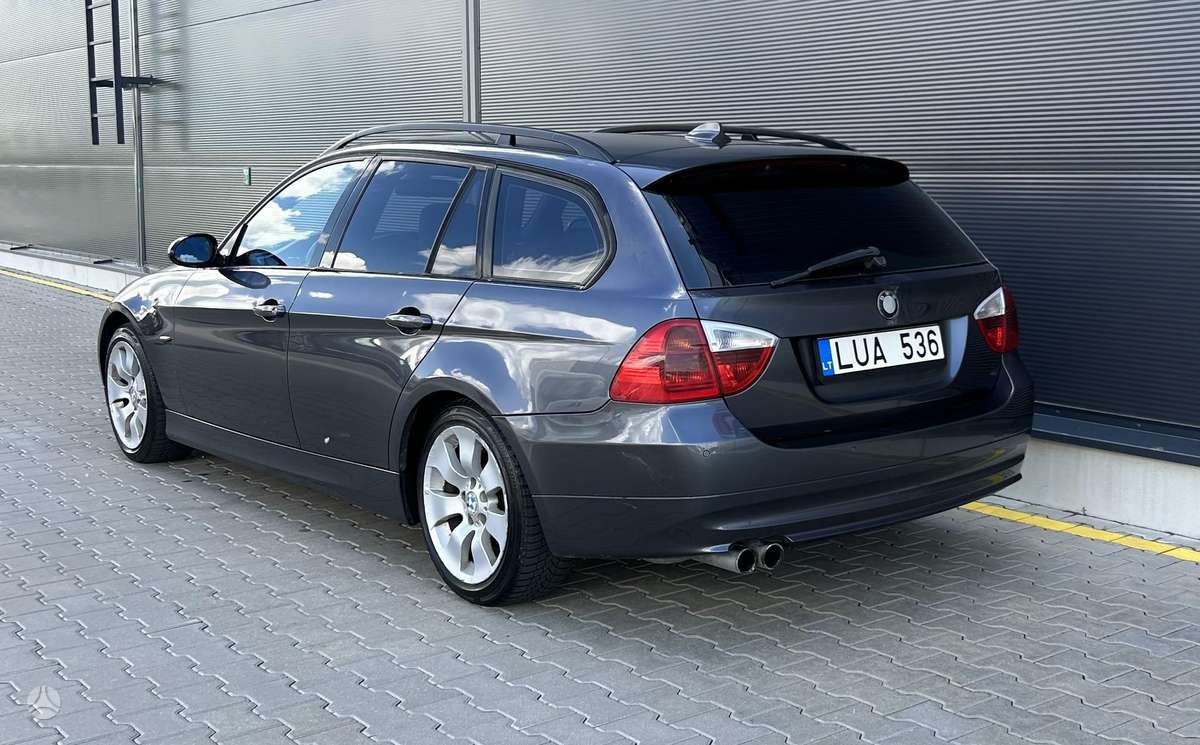 BMW 330 2007 — photo 6