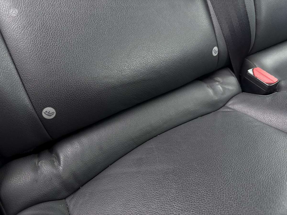 Volvo V60 2014 — photo 21