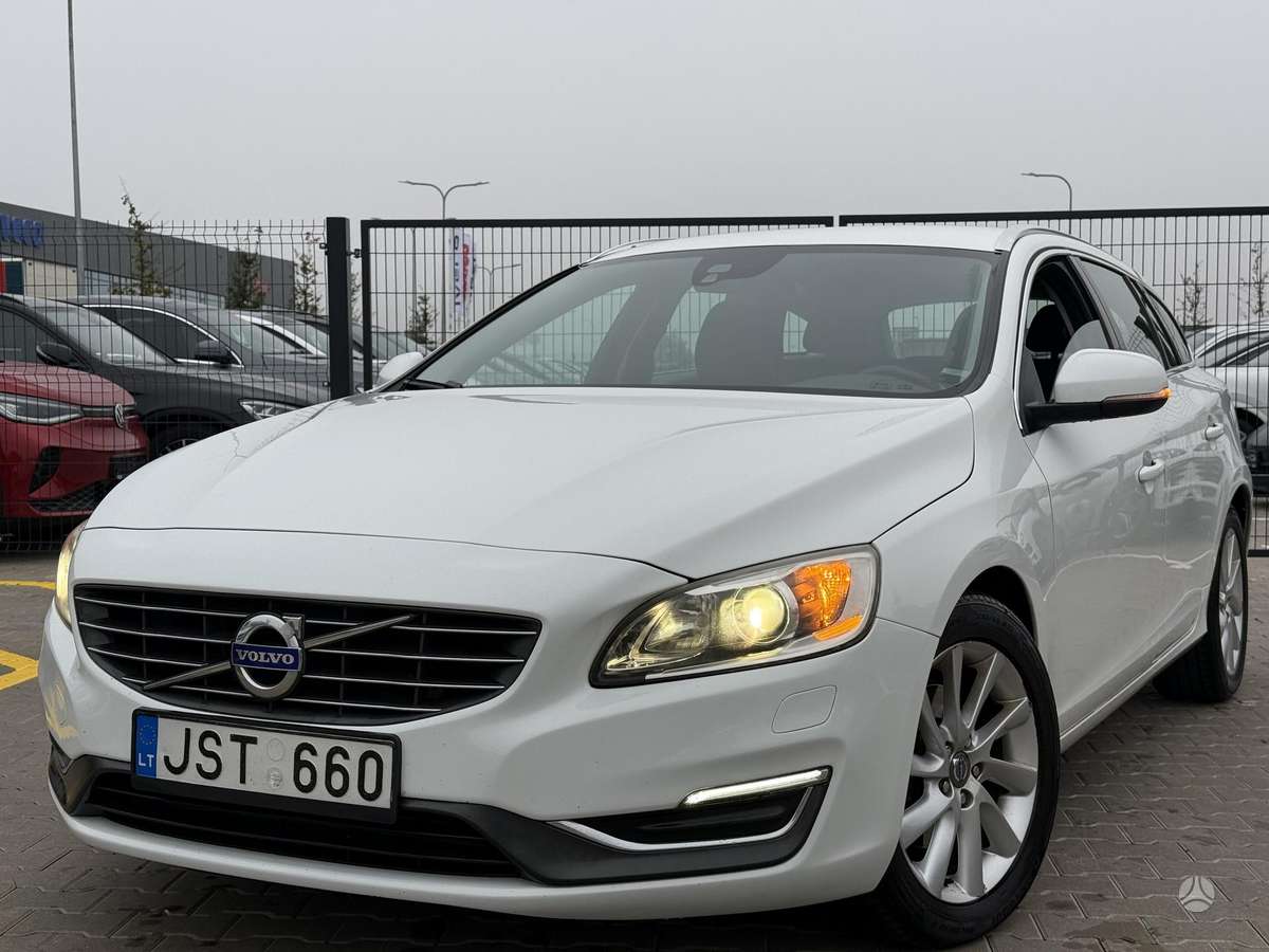 Volvo V60 2014 — photo 8
