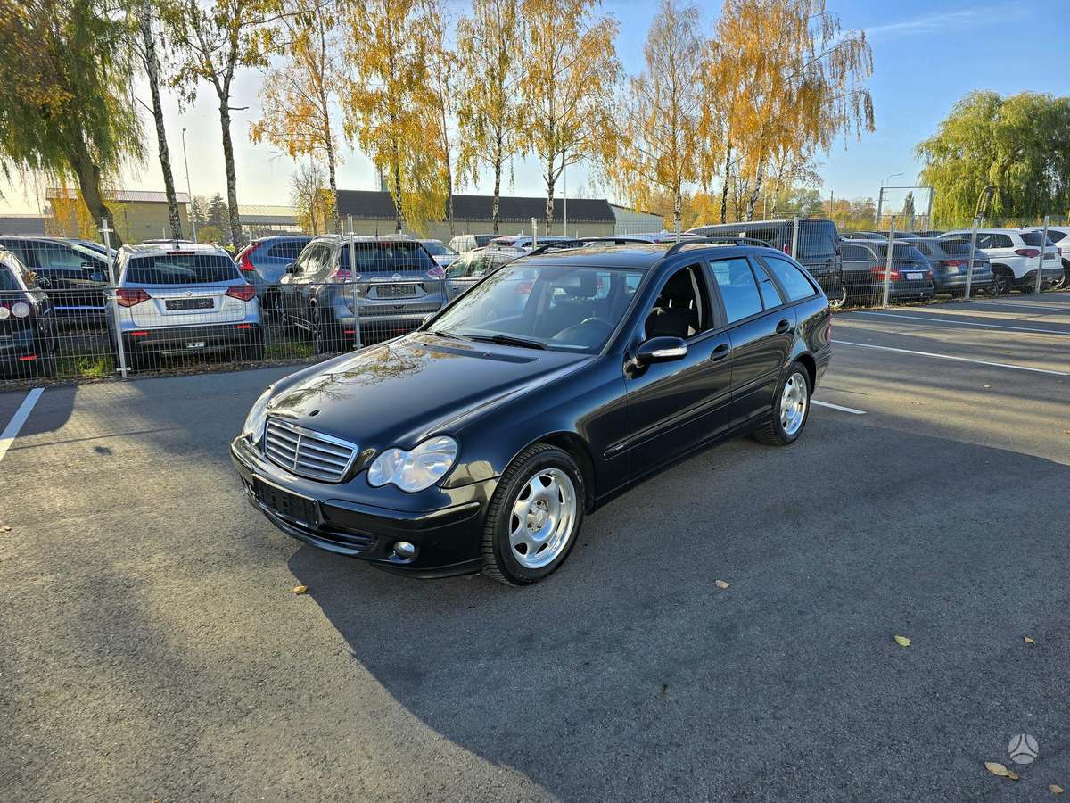 Mercedes-Benz C180, 2005