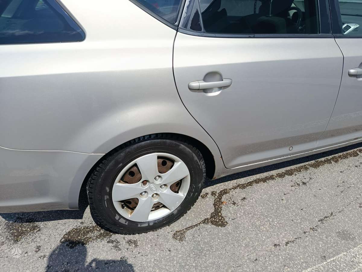Kia Ceed 2010 — photo 8