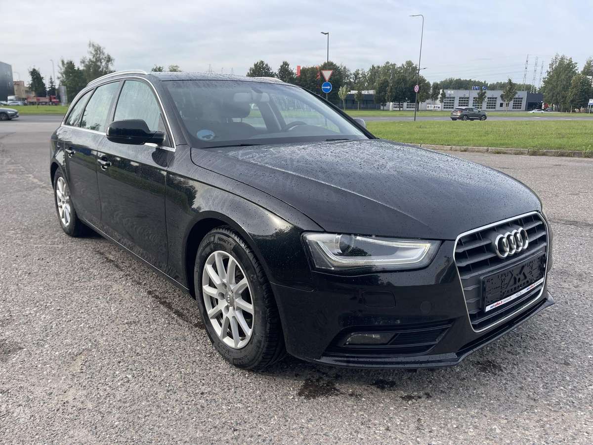 Audi A4 2015 — photo 5