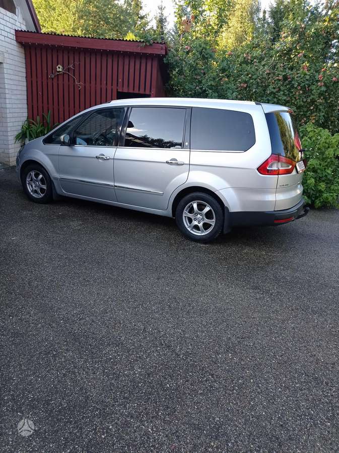 Ford Galaxy 2011 — двигун 1997 cm³, 140 HP (103kW)