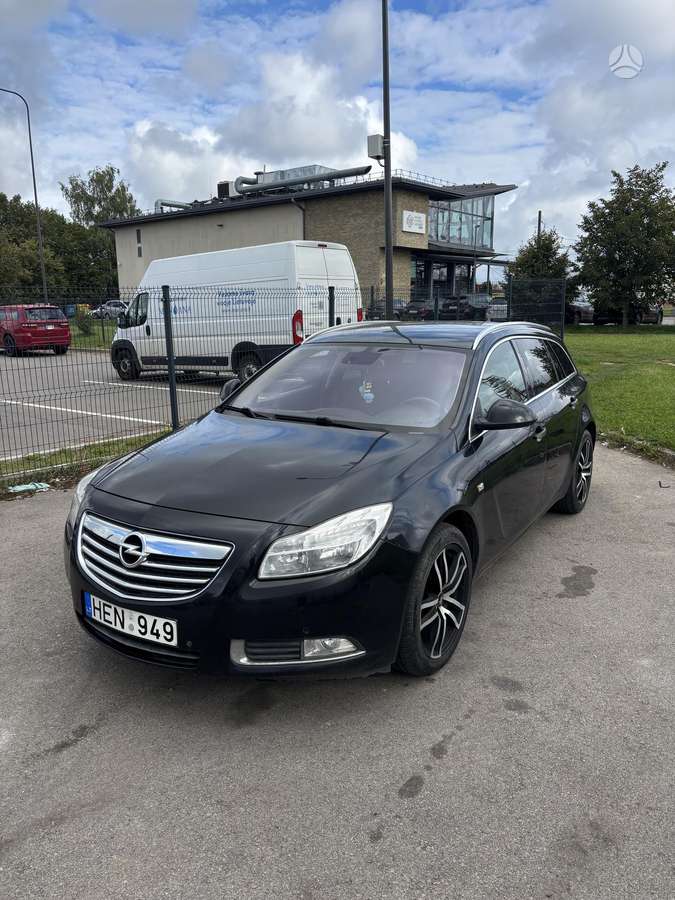 Opel Insignia 2011 — vehicle for AFU Ukraine