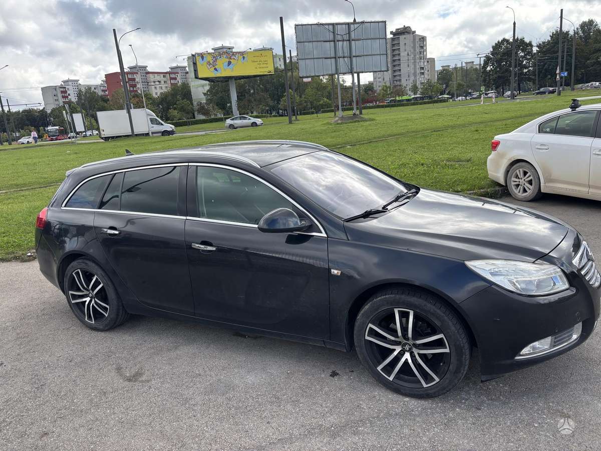 Opel Insignia 2011 — photo 6