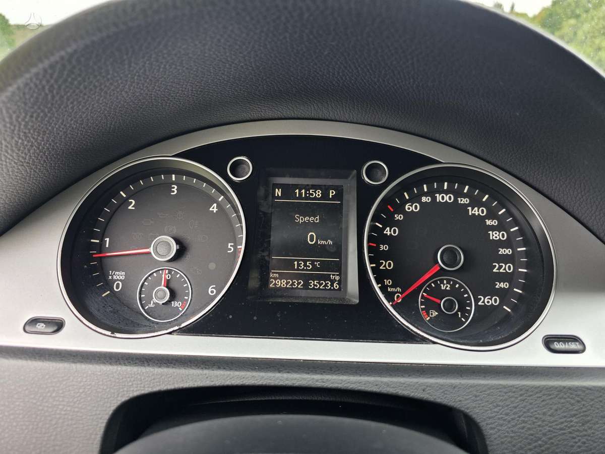 Volkswagen Passat 2009 — photo 26