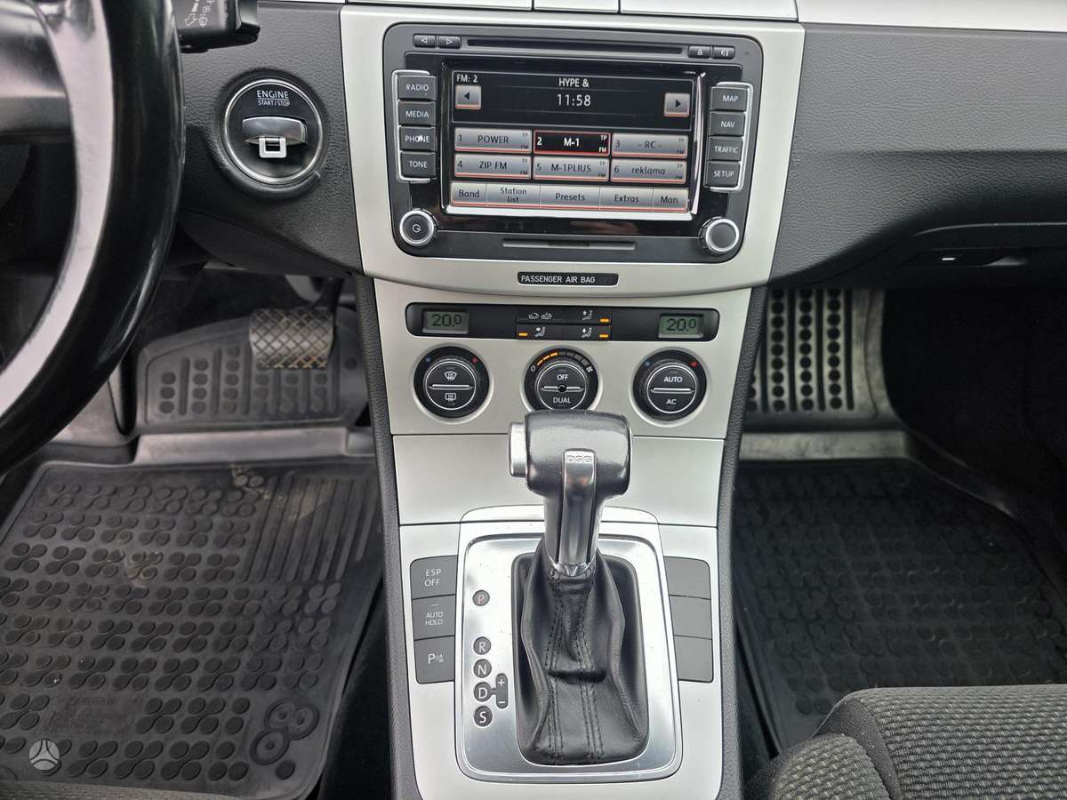 Volkswagen Passat 2009 — photo 28