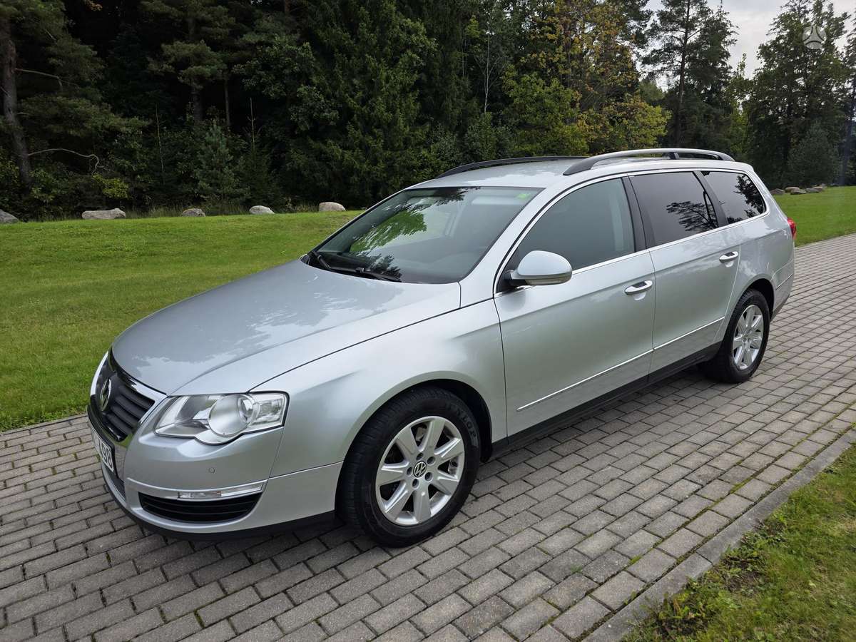 Volkswagen Passat 2009 — photo 7