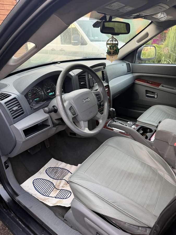 Jeep Grand 2006 — photo 5
