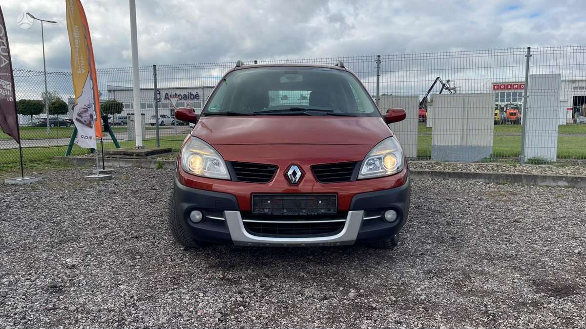 Renault Scenic 2009 — photo 10