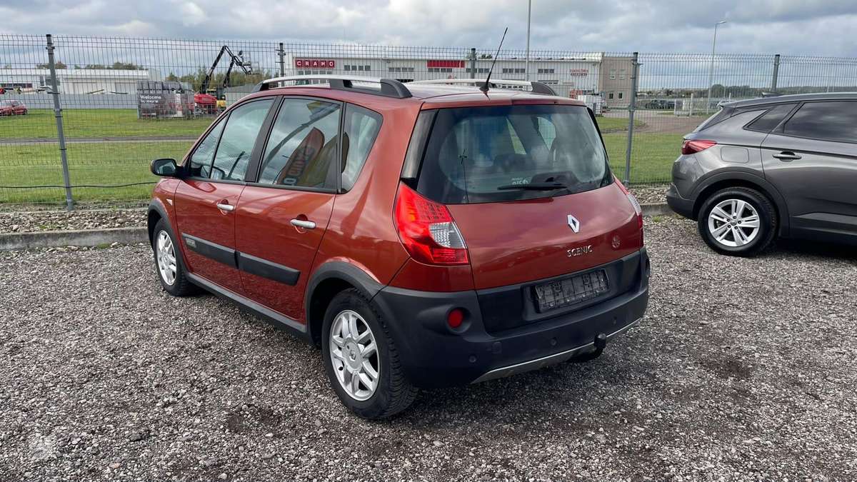 Renault Scenic 2009 — photo 13
