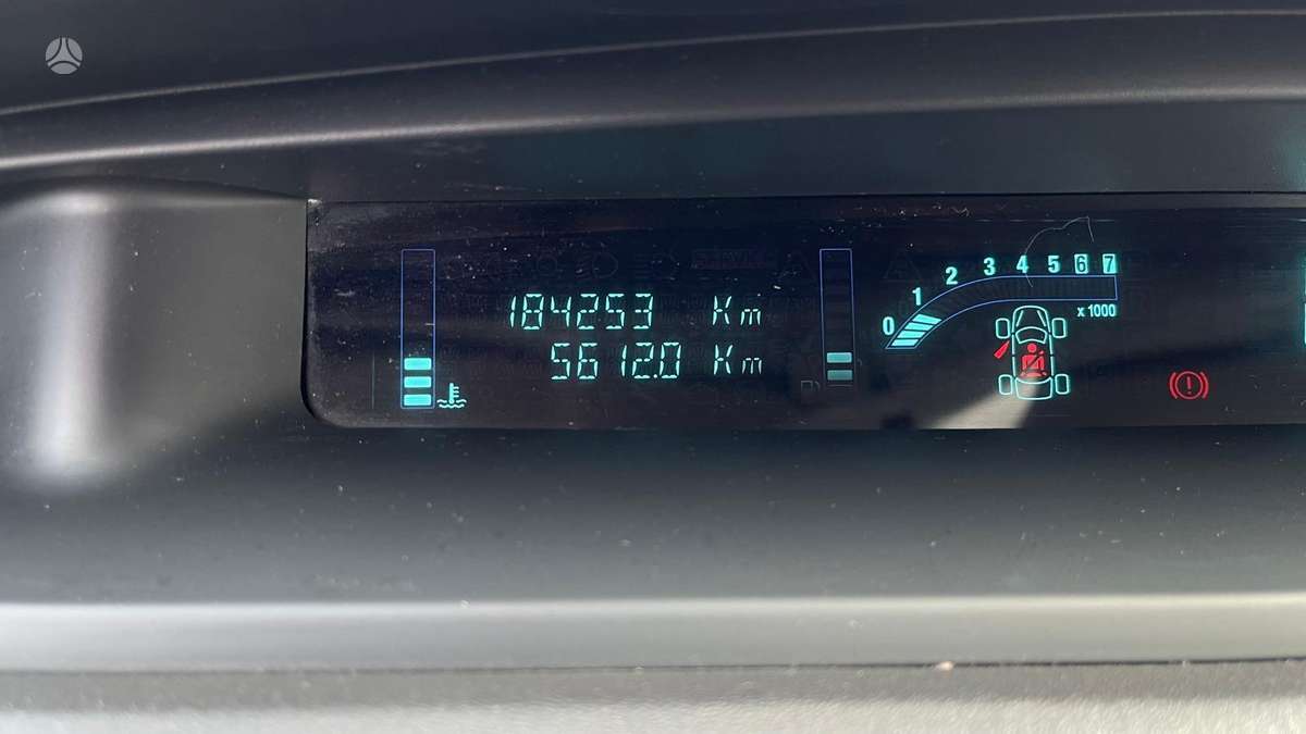 Renault Scenic 2009 — photo 25