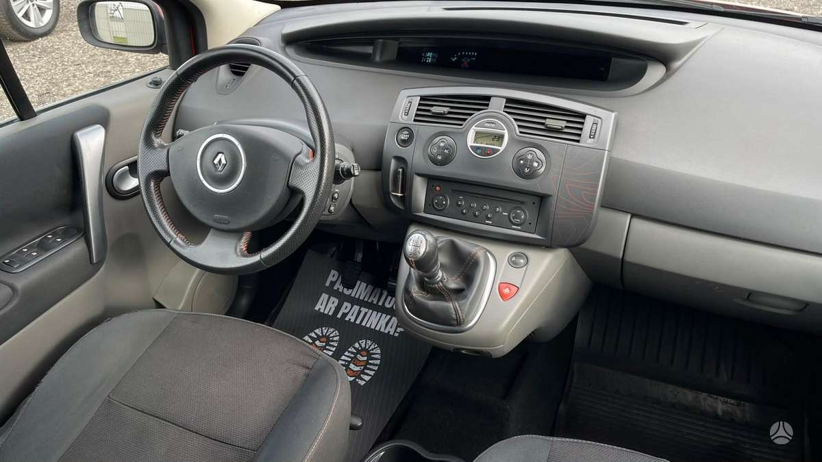 Renault Scenic 2009 — photo 28