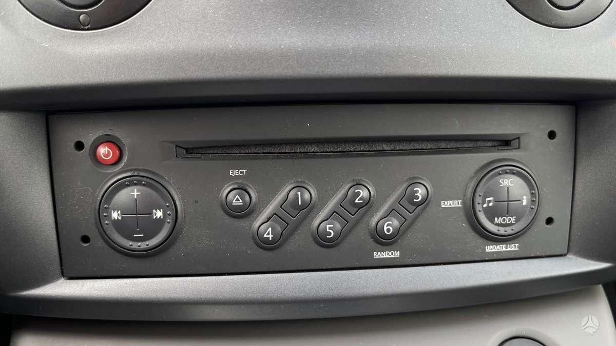 Renault Scenic 2009 — photo 35