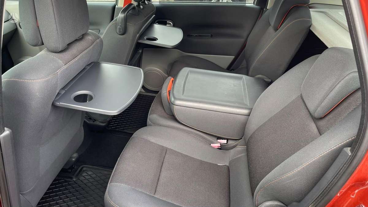 Renault Scenic 2009 — photo 39