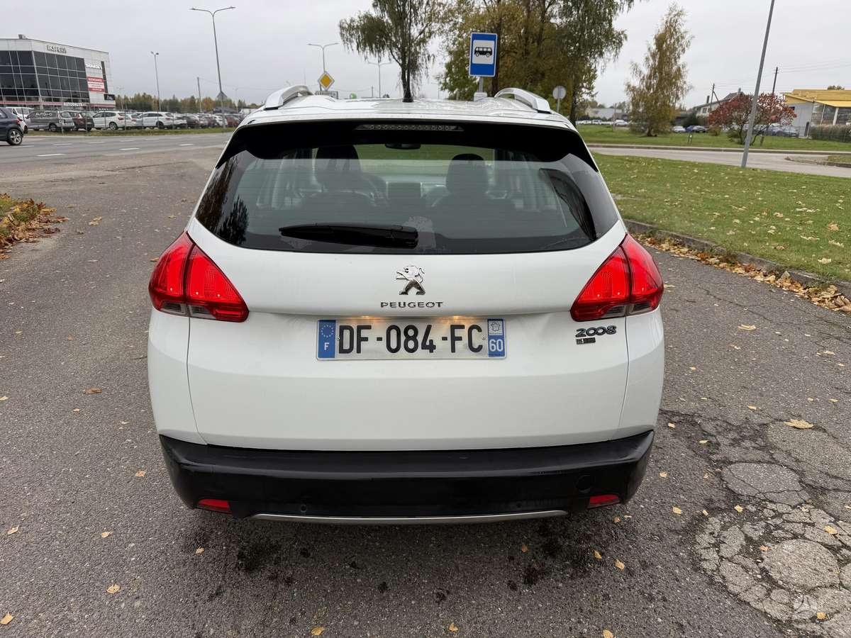 Peugeot 2008 2014 — photo 5