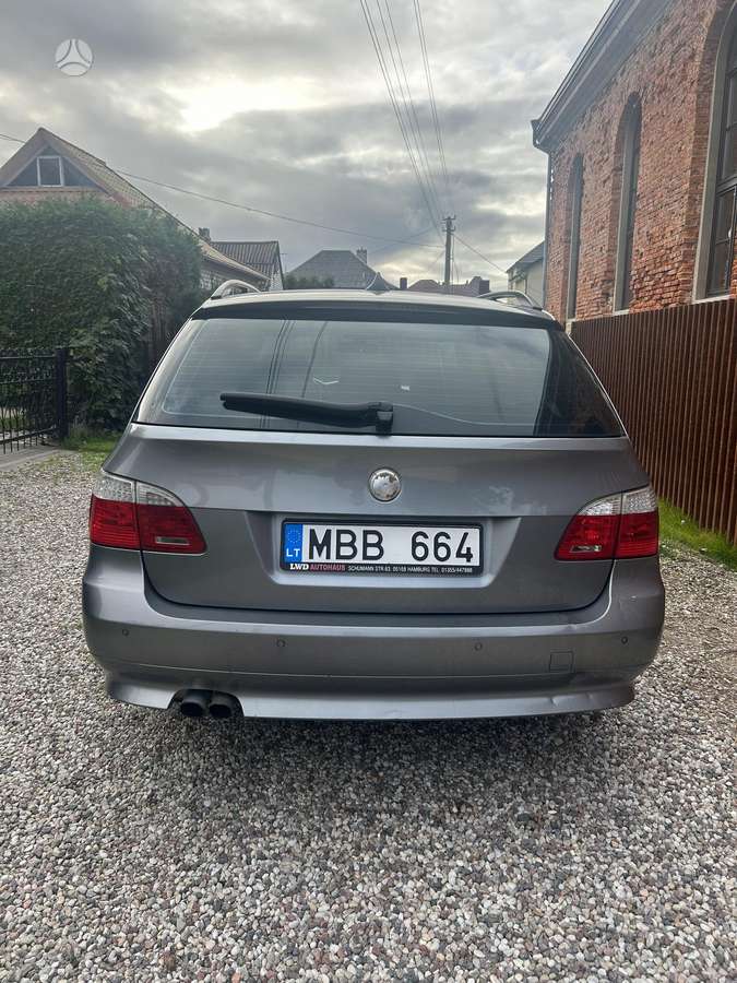 BMW 525 2008 — engine 2993 cm³, 197 HP (145kW)