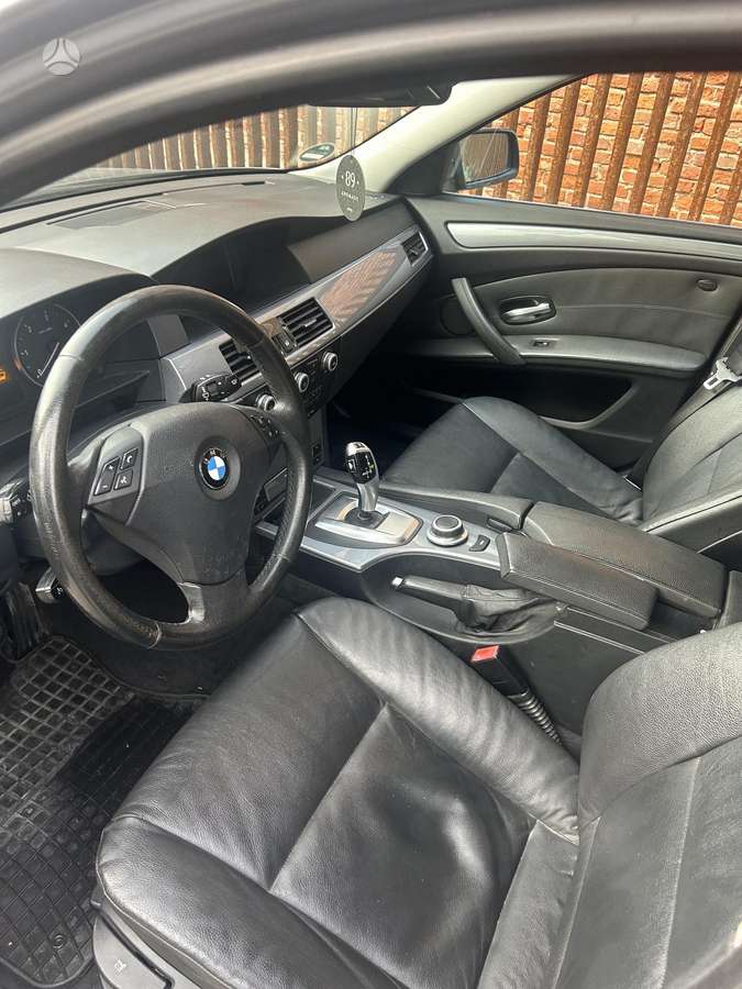 BMW 525 2008 — photo 5